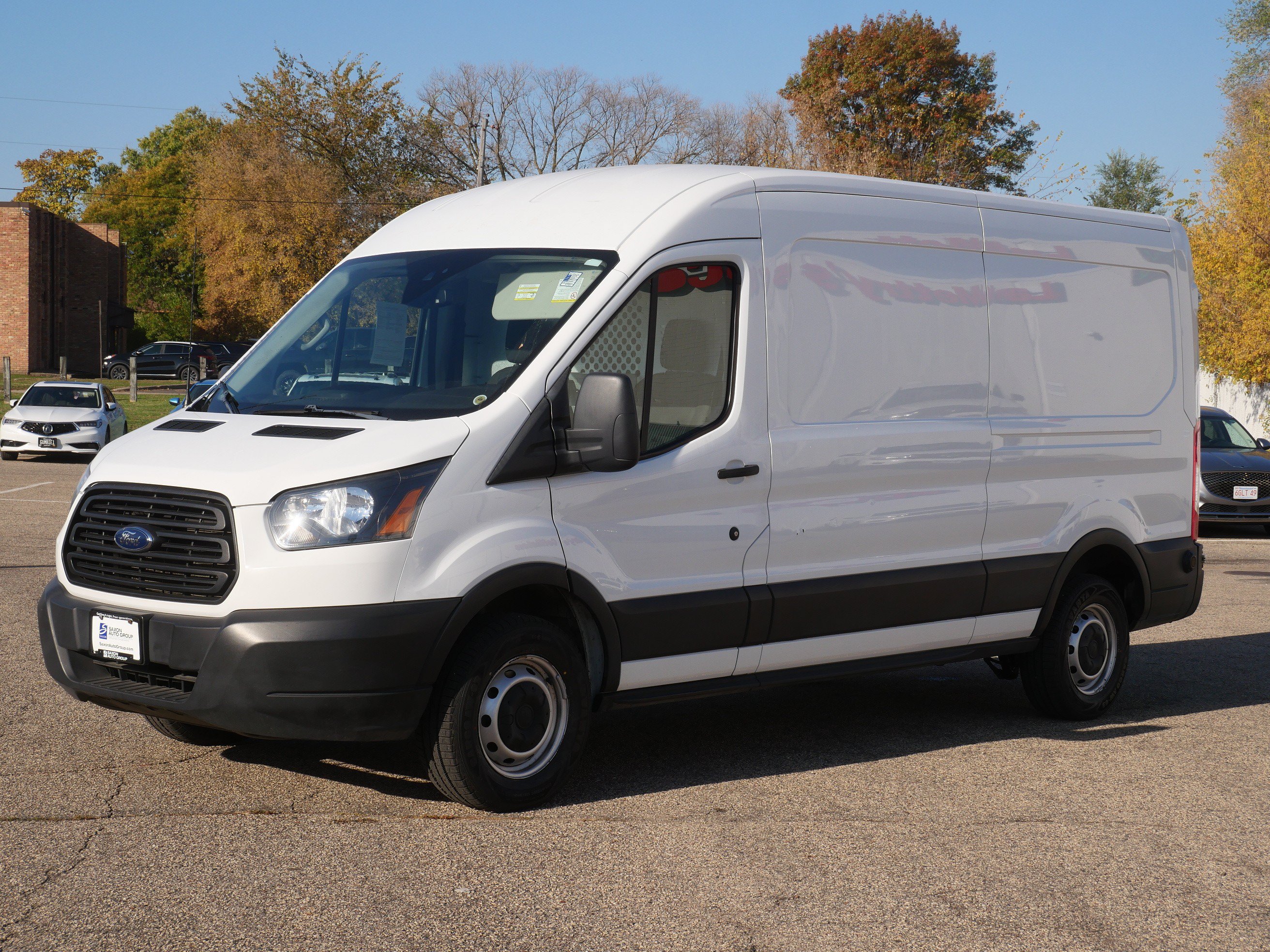 Used 2019 Ford Transit 250 148 Medium Roof RWD image 25