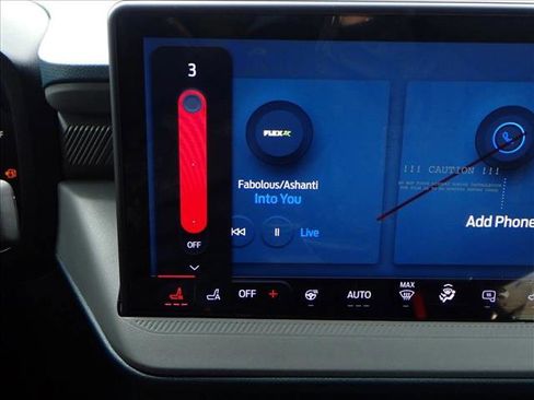 New 2026 Ford Maverick XLT w/ XLT Luxury Package image 18