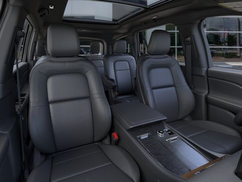 New 2026 Lincoln Aviator Reserve AWD/4WD image 10