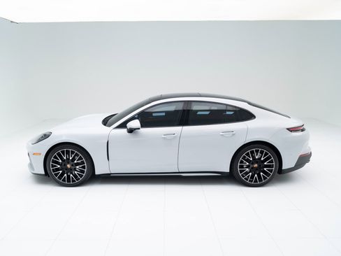 Certified 2026 Porsche Panamera image 2