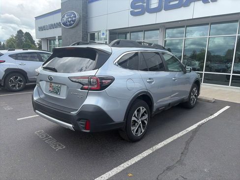 Used 2020 Subaru Outback Limited XT w/ Popular Package #2 AWD/4WD image 5