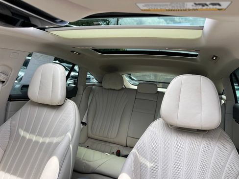 Used 2022 Mercedes-Benz EQS 580 4MATIC Sedan image 34