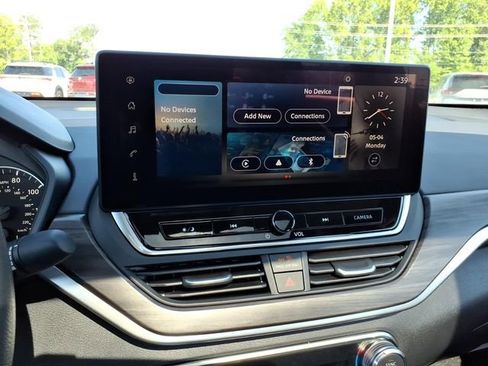 New 2026 Nissan Altima 2.5 SV w/ SV Special Edition Package FWD image 11