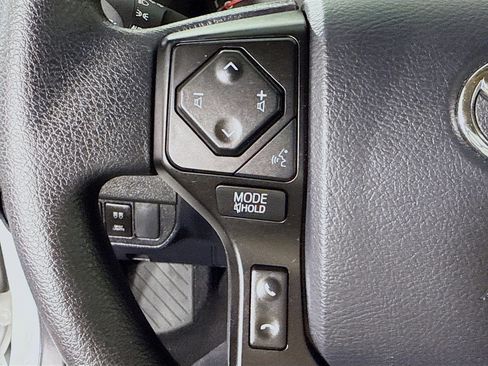 Used 2023 Toyota Tacoma SR image 14