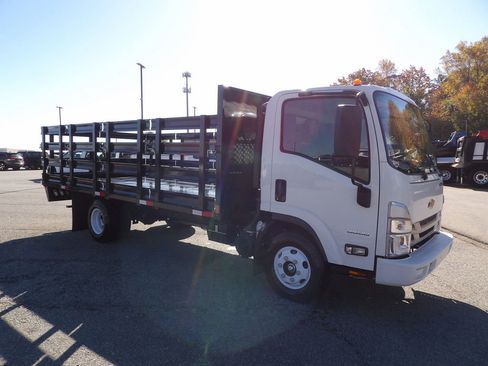 Used 2024 Chevrolet Low Cab Forward RWD image 10