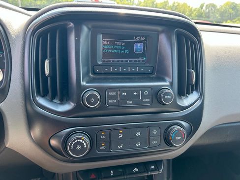 Used 2017 Chevrolet Colorado W/T w/ WT Convenience Package image 11