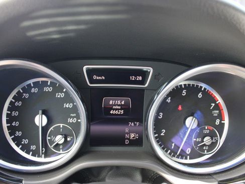 Used 2015 Mercedes-Benz ML 350 2WD image 27