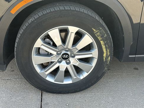Used 2025 Hyundai Palisade SEL AWD/4WD image 3