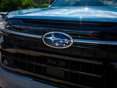 Certified 2025 Subaru Forester Touring AWD/4WD image 13