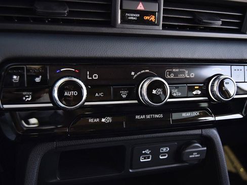 New 2025 Honda Pilot Elite image 19