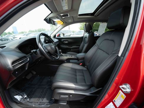 Used 2025 Honda HR-V EX-L image 9