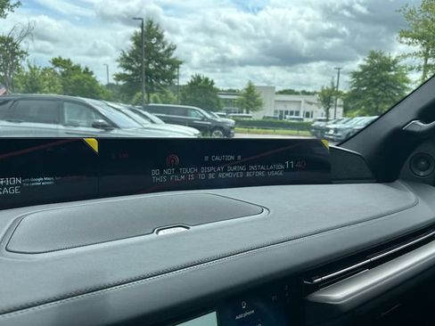 New 2026 Lincoln Navigator Reserve w/ Jet Appearance Package AWD/4WD image 26