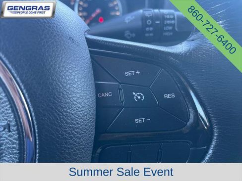 Certified 2017 Jeep Renegade Altitude AWD/4WD image 50