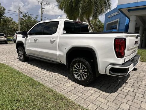 Used 2022 GMC Sierra 1500 AT4 w/ AT4 Premium Package AWD/4WD image 33