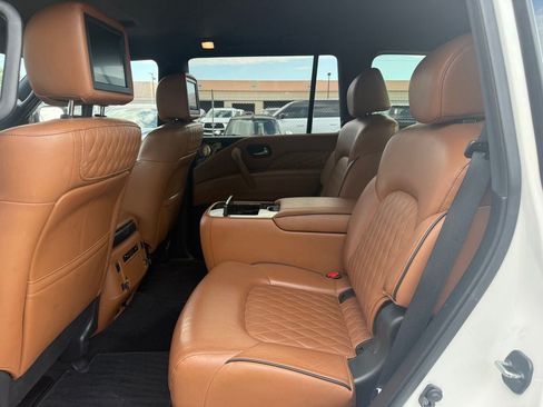 Certified 2021 INFINITI QX80 Sensory w/ All-Season Package AWD/4WD image 11