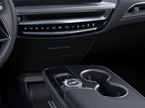 New 2025 Cadillac Lyriq Sport image 24