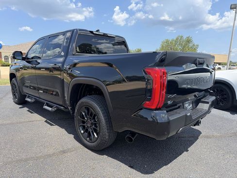 Used 2023 Toyota Tundra SR5 w/ SR5 Convenience Package AWD/4WD image 4