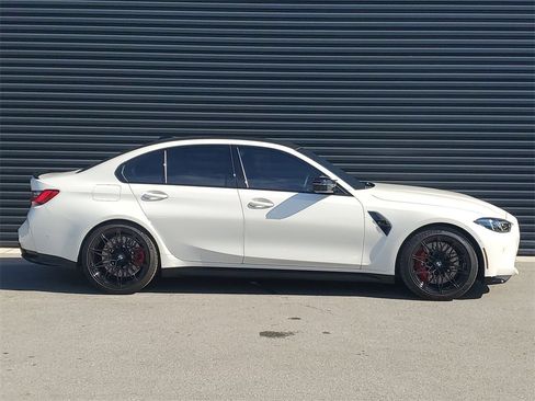 Used 2025 BMW M3 Competition image 8
