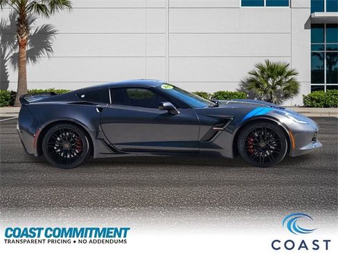 Used 2017 Chevrolet Corvette Grand Sport w/ Carbon Flash Badge Package image 5