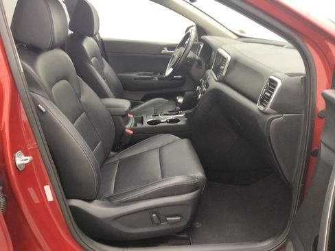 Used 2022 Kia Sportage EX w/ EX Technology Package image 21