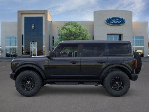 New 2026 Ford Bronco Badlands AWD/4WD image 3