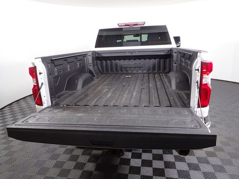 Used 2022 Chevrolet Silverado 3500 High Country w/ Z71 Off-Road Package image 20