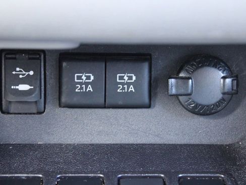 Used 2017 Toyota Highlander Limited Platinum image 45