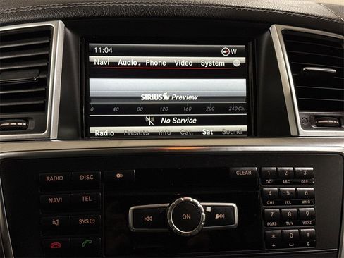 Used 2014 Mercedes-Benz GL 450 4MATIC image 14