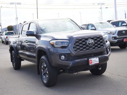 Used 2023 Toyota Tacoma TRD Off-Road AWD/4WD image 1