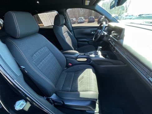 Certified 2024 Honda HR-V Sport image 28