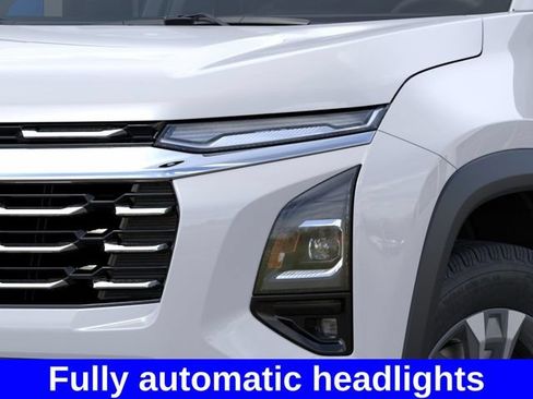 New 2026 Chevrolet Equinox LT w/ Safety and Technology Package AWD/4WD image 11