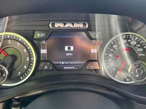Used 2023 RAM 1500 Laramie AWD/4WD image 28