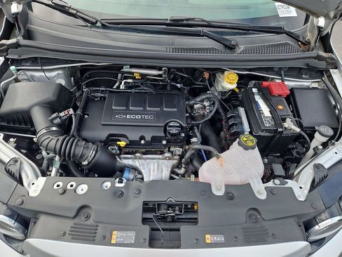 Used 2015 Chevrolet Sonic LTZ FWD image 31
