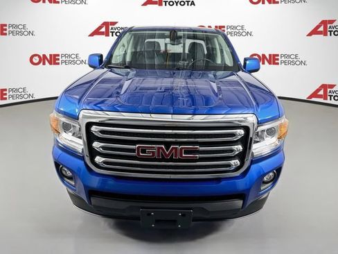 Used 2018 GMC Canyon SLE w/ SLE Convenience Package AWD/4WD image 2