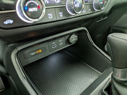 Used 2023 Honda CR-V Sport image 9