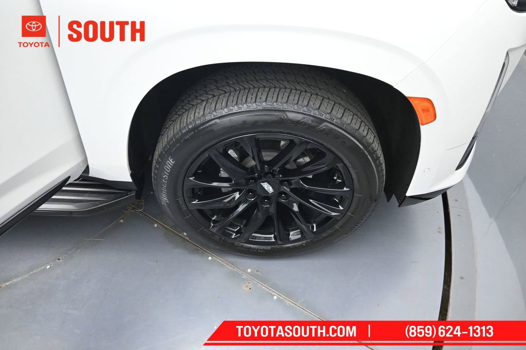 Used 2024 Cadillac Escalade Sport w/ LPO, ONYX Package AWD/4WD image 44