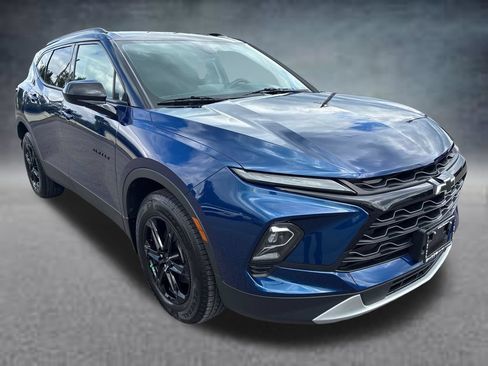 Used 2023 Chevrolet Blazer LT w/ Convenience Package AWD/4WD image 8