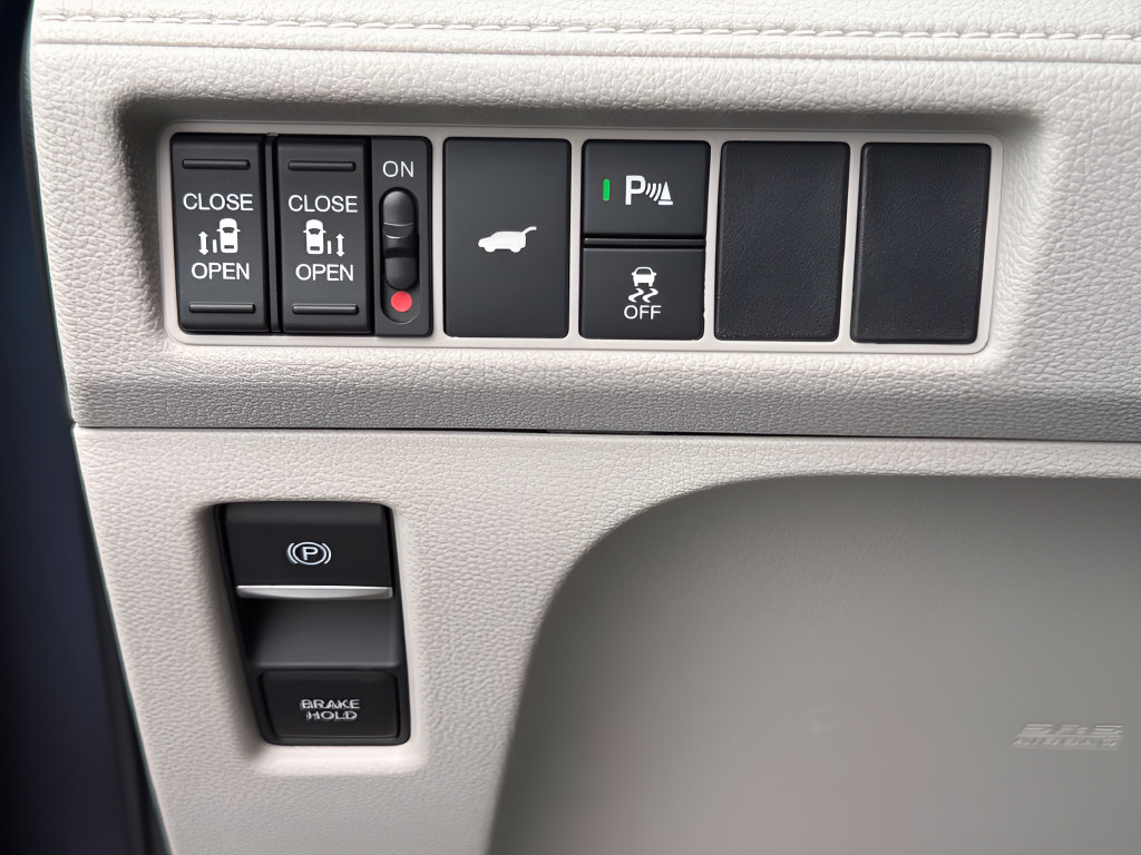 New 2027 Honda Odyssey Elite image 21