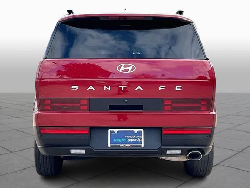 Used 2025 Hyundai Santa Fe SEL image 4