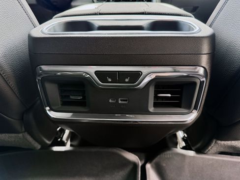 New 2026 GMC Sierra 2500 Denali w/ Denali Reserve Package image 37