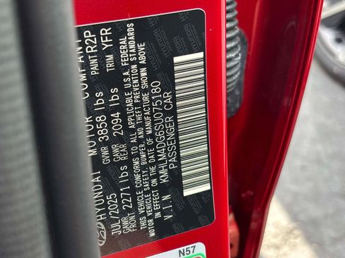 Certified 2025 Hyundai Elantra Sport w/ Cargo Package FWD image 31