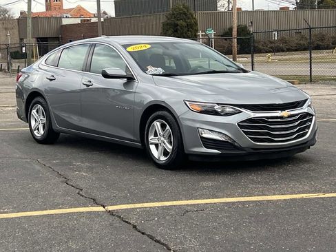 Used 2024 Chevrolet Malibu LT FWD image 7