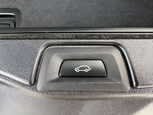 Used 2019 BMW X5 xDrive40i AWD/4WD image 13