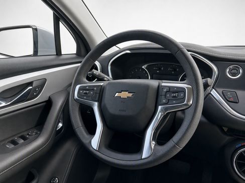 Used 2023 Chevrolet Blazer LT w/ Convenience Package FWD image 10