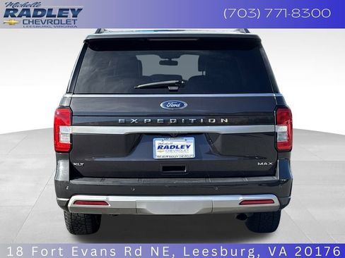 Used 2024 Ford Expedition Max XLT image 4