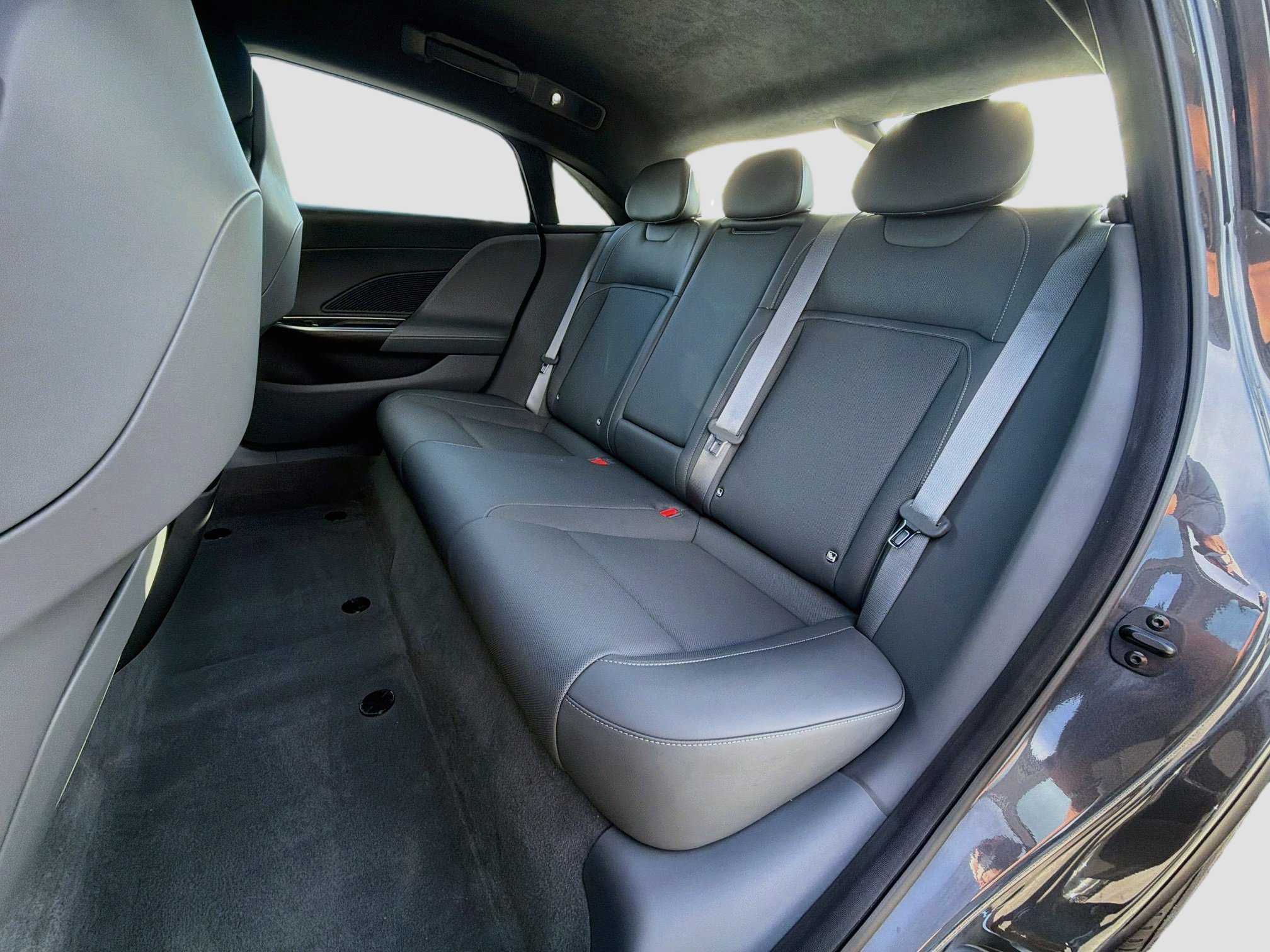 Used 2024 Lucid Air Touring AWD/4WD image 21