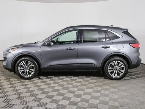 Used 2022 Ford Escape SEL image 15