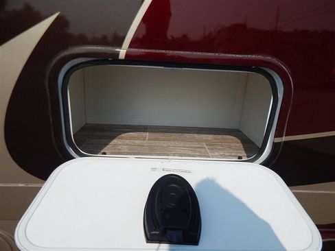 Used 2017 Mercedes-Benz Sprinter 3500 image 14