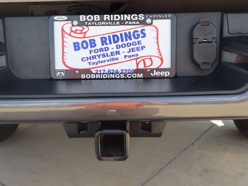 Used 2024 RAM 1500 Laramie AWD/4WD image 24
