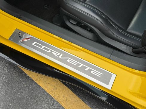 Used 2014 Chevrolet Corvette Stingray Coupe w/ 2LT Preferred Equipment Group image 17